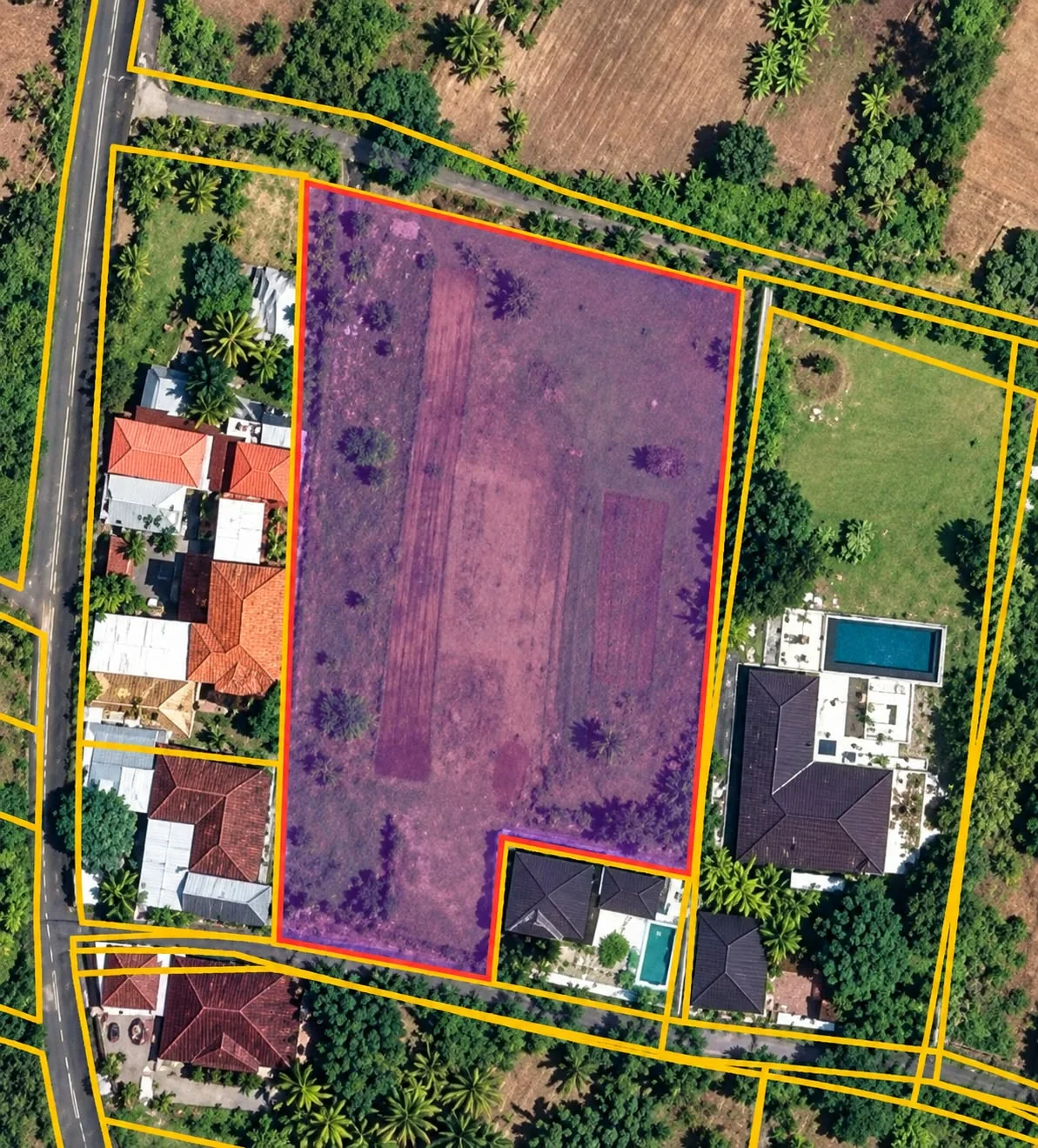 Empty land plot in Umeanyar